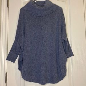 Cowl neck sweater - 3/4 sleeve